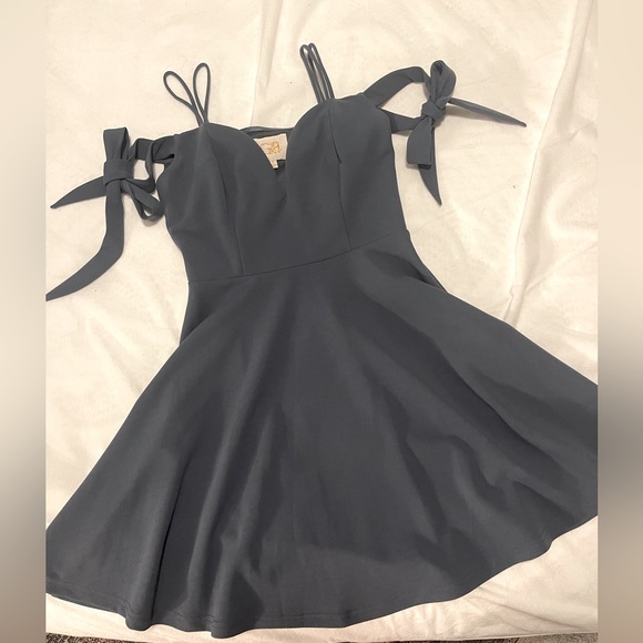 Gianni Bini GB Slate Blue Sweetheart Plunge Skater Dress with Tie Straps - Picture 2 of 6